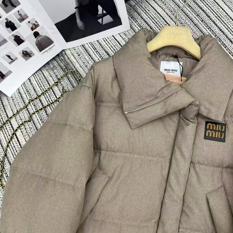 MIU MIU